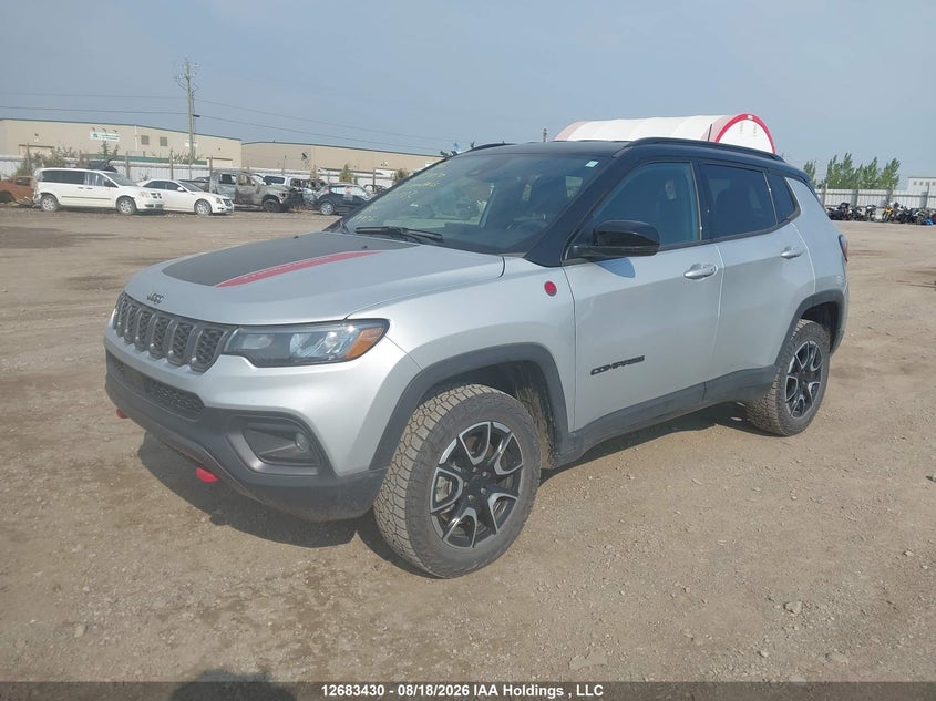 2024 Jeep Compass, Изъятое, IAAI, VIN 3C4NJDDN8RT132522 — фото 2