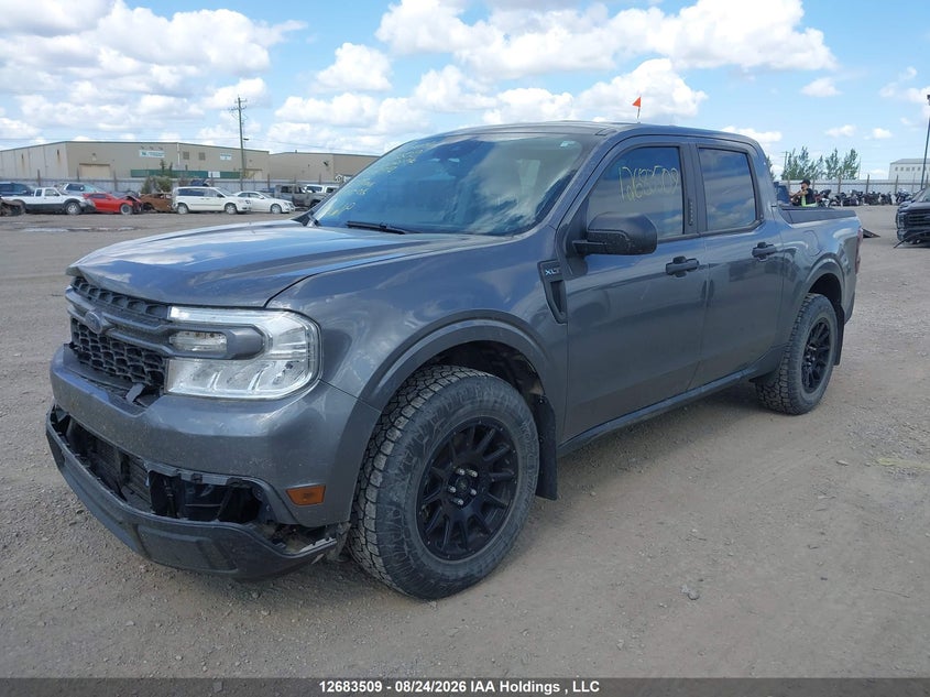 2022 Ford Maverick, Front, IAAI, VIN 3FTTW8F97NRA31897 — photo 2