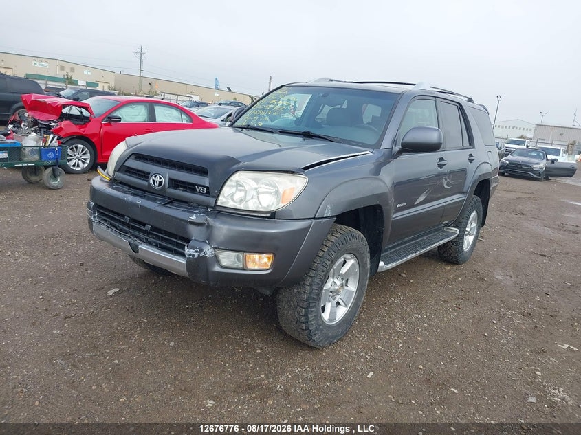 2004 Toyota 4Runner Limited, Front, IAAI, VIN JTEBT17R140032922 — photo 2