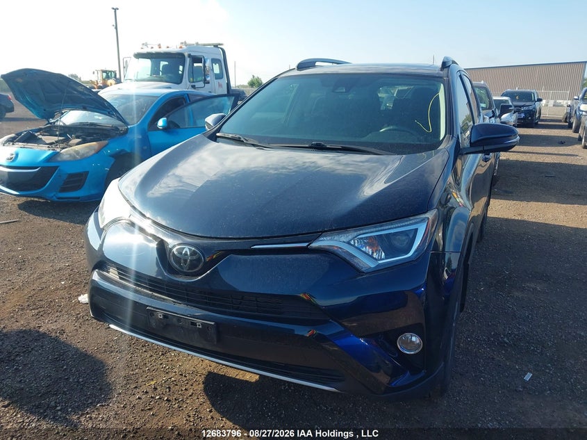 2018 Toyota Rav4 Adventure/Xle, Rear, IAAI, VIN 2T3WFREV7JW480357 — photo 2