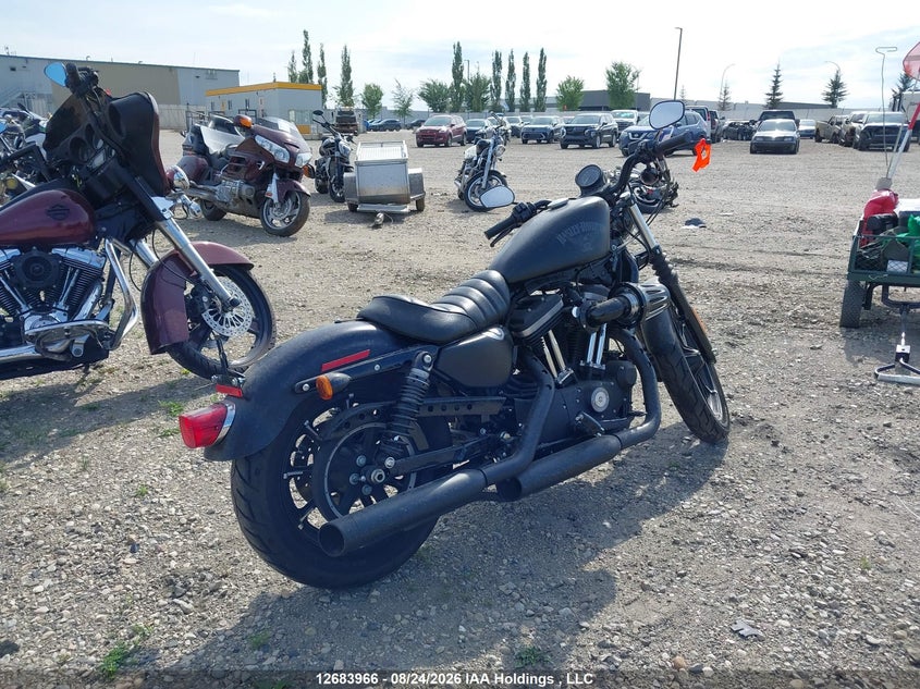 2016 HARLEY-DAVIDSON IRON MOTO 2