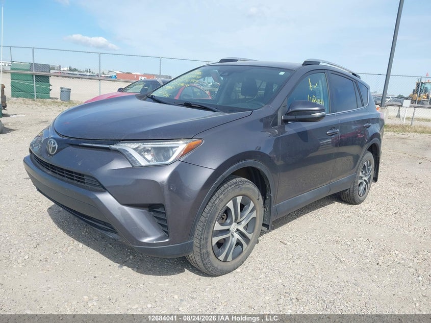 Vin: 2t3bfrev4hw690939, lot: 3088371, toyota rav4 le 20172