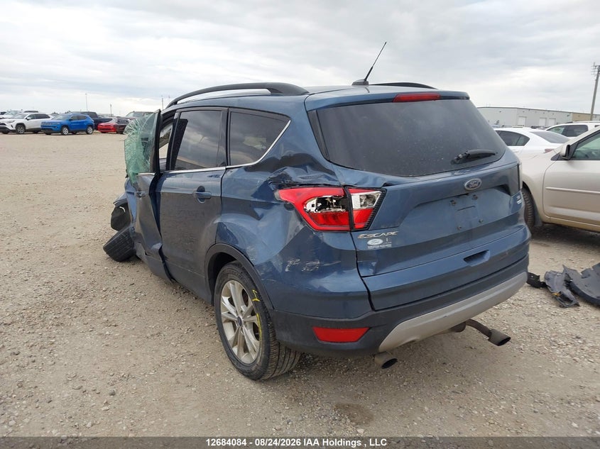 Vin: 1fmcu9gd2juc93324, lot: 3088414, ford escape se 20183