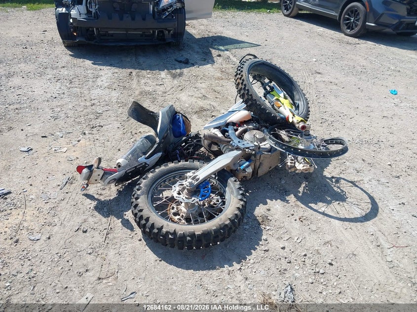 2021 HUSQVARNA FE ENDURO_BIKE 1