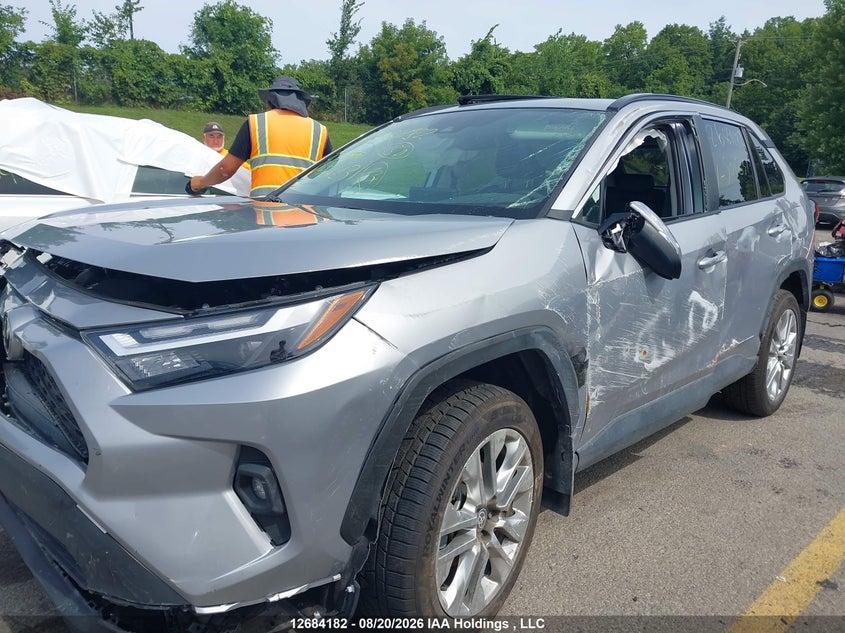 Vin: 2t3r1rfv8sc501231, lot: 3088514, toyota rav4 xle 20252