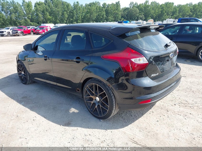 Vin: 1fadp3k25el226303, lot: 3088516, ford focus se 20143