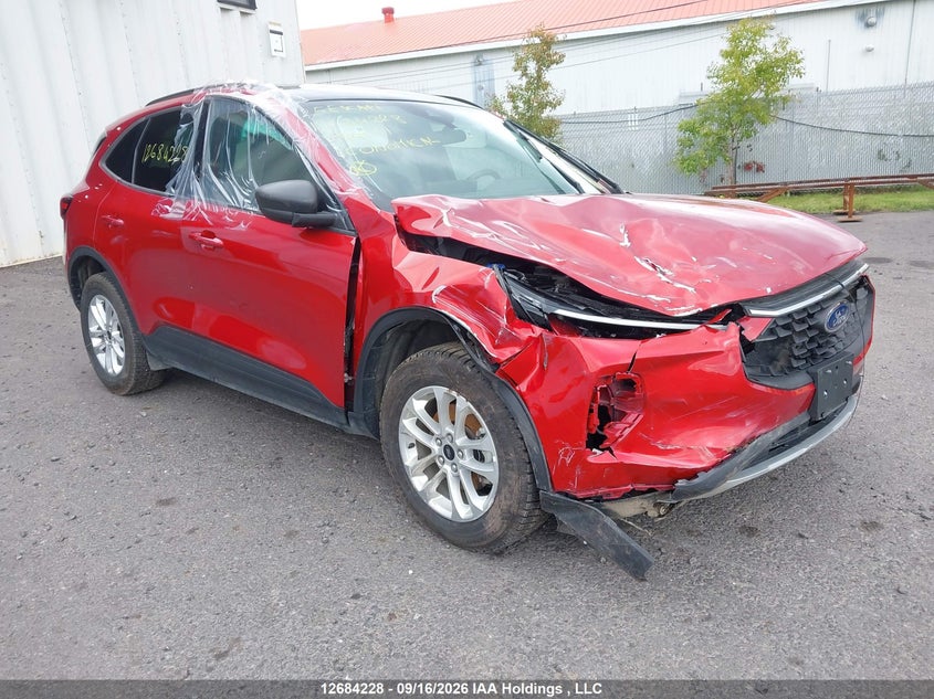2025 Ford Escape Active, Лівий перед, IAAI, VIN 1FMCU9GNXSUB14151