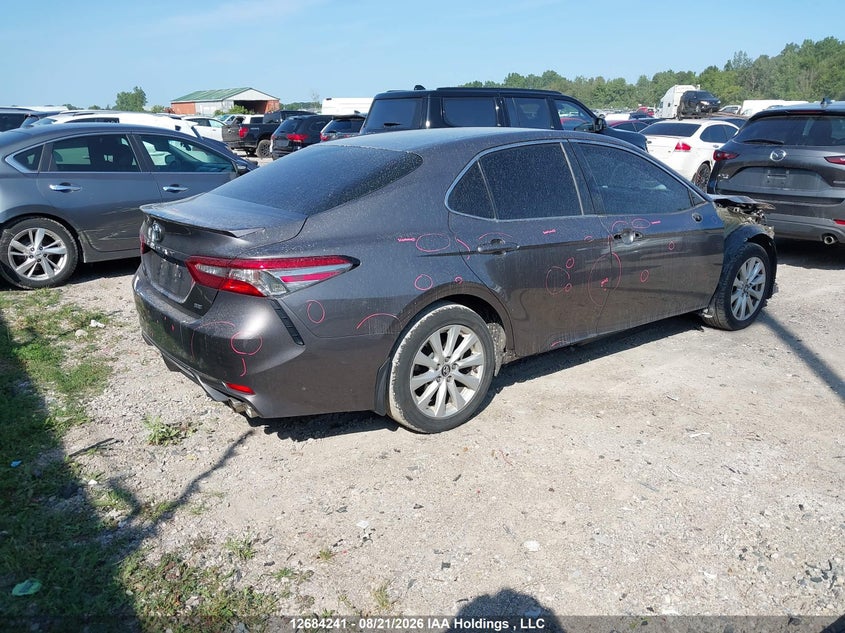 Vin: 4t1b11hk2ju121474, lot: 3088574, toyota camry se 20184