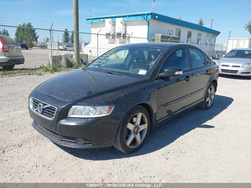 2011 Volvo S40, Удар сзади, IAAI, VIN YV1672MS6B2542248 — фото 2