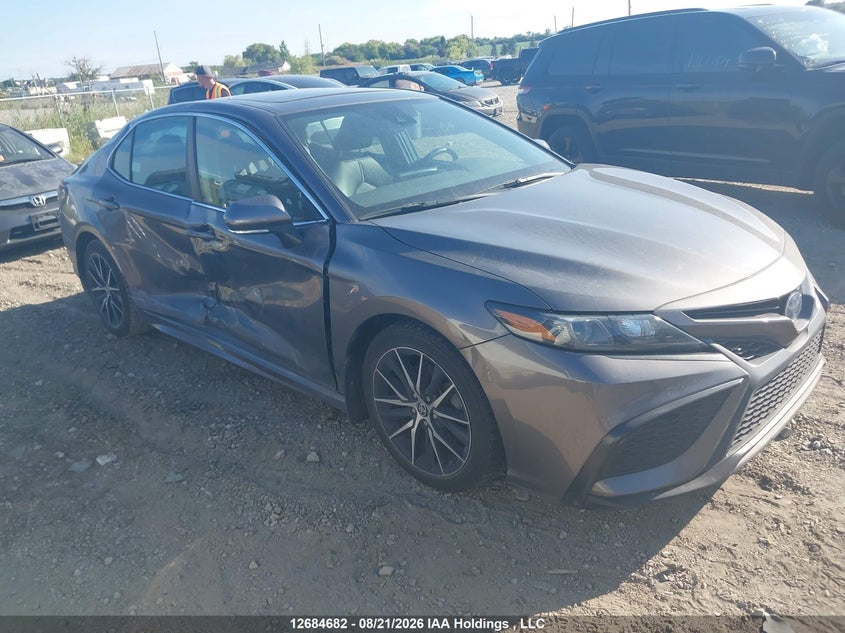 Vin: 4t1b21hk2pu019341, lot: 3089025, toyota camry hybrid se 2023 img_1