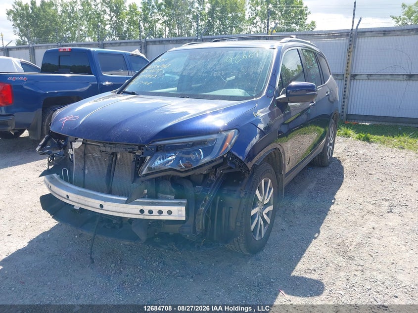 2020 Honda Pilot, Front, IAAI, VIN 5FNYF6H78LB504923 — photo 2