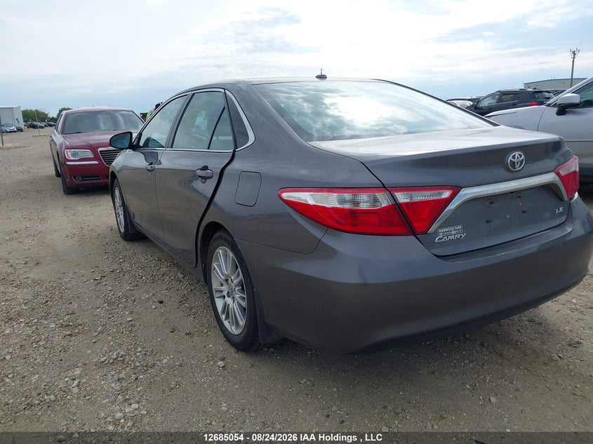 Vin: 4t1bf1fk1fu956252, lot: 3089443, toyota camry le 20153