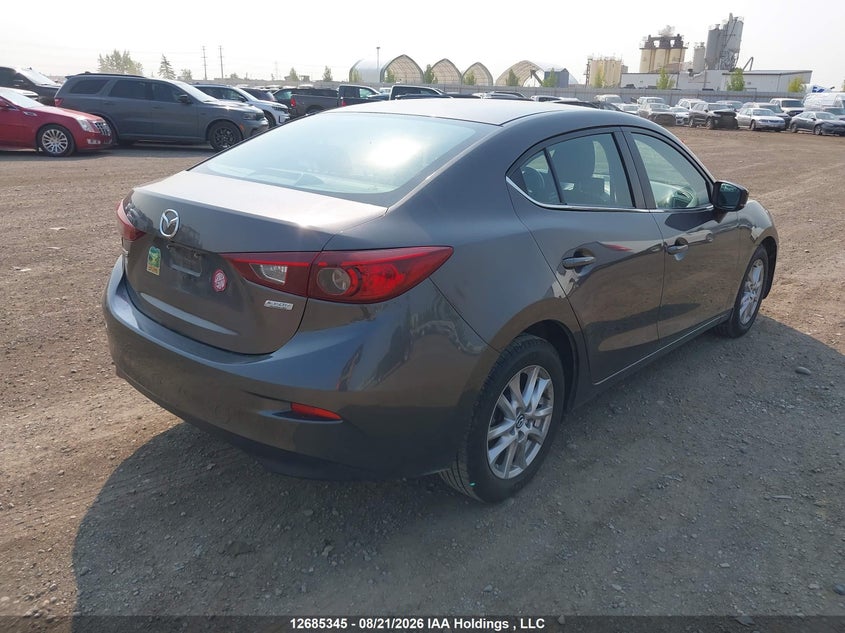 Vin: 3mzbn1v79jm232405, lot: 3089739, mazda mazda3 50th anniversary edition/gs/se 20184