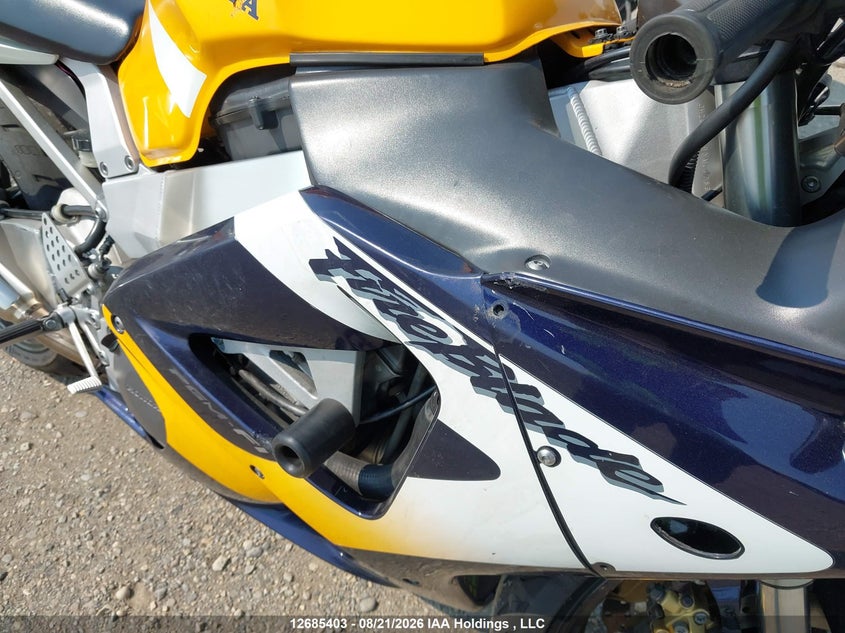 2000 HONDA CBR 929 RR 4