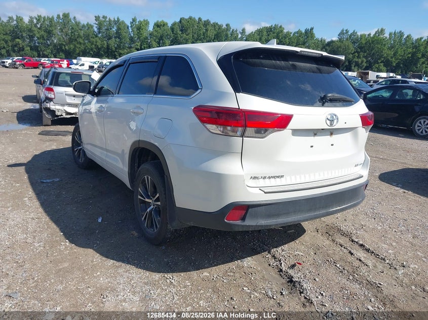 Vin: 5tdbzrfh1js902106, lot: 3089833, toyota highlander 20183