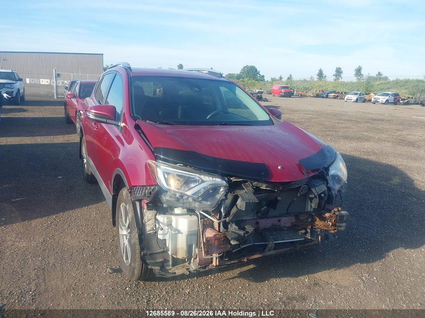 Vin: 2t3bfrev1jw705824, lot: 3089992, toyota rav4 le 2018 img_1