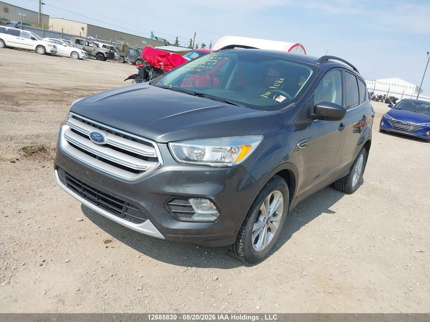 Vin: 1fmcu9gd6jub77043, lot: 3090238, ford escape se 20182