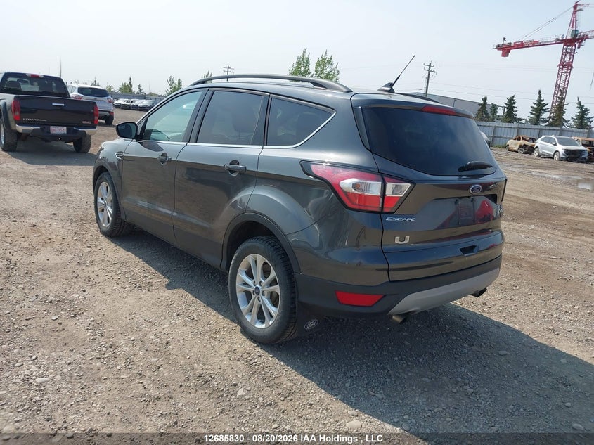 Vin: 1fmcu9gd6jub77043, lot: 3090238, ford escape se 20183