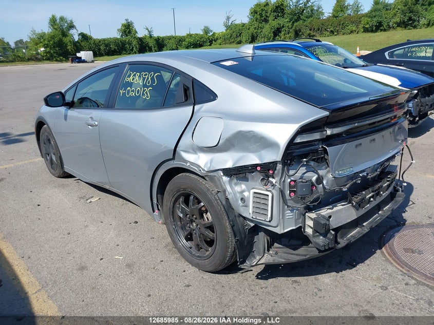 Vin: jtdacacu6r3020135, lot: 3090407, toyota prius prime se 20243