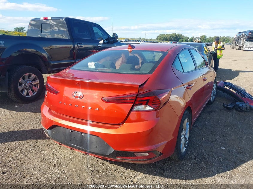 Vin: kmhd84lfxlu955270, lot: 3090456, hyundai elantra 20204