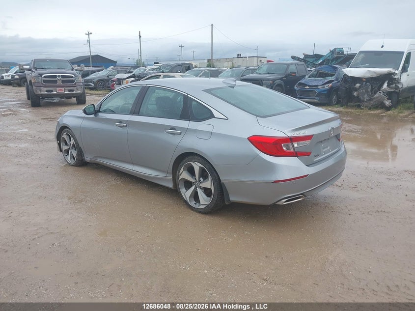 Vin: 1hgcv1f91ka806826, lot: 3090476, honda accord touring 1.5t 20193