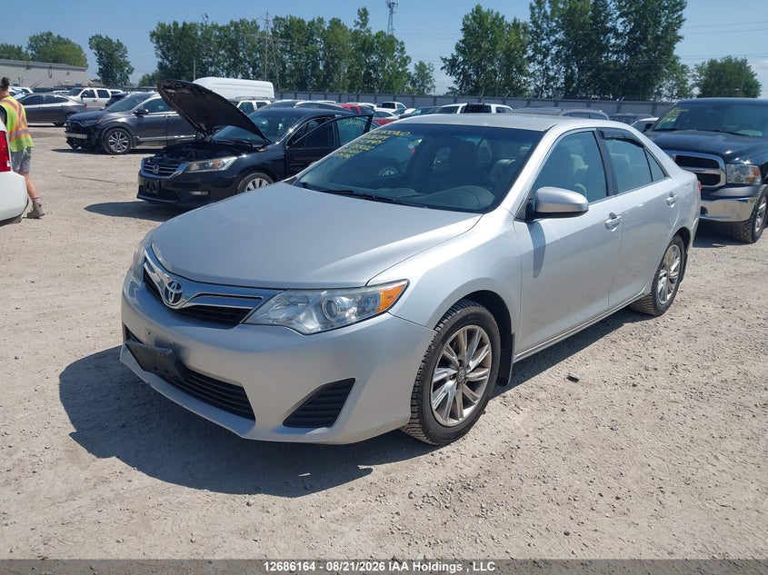 2013 Toyota Camry, Right Rear, IAAI, VIN 4T1BF1FK1DU283072 — photo 2