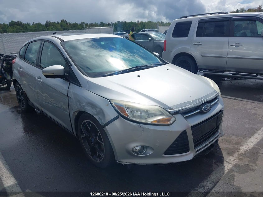 2012 Ford Focus, Правый бок, IAAI, VIN 1FAHP3K2XCL252944