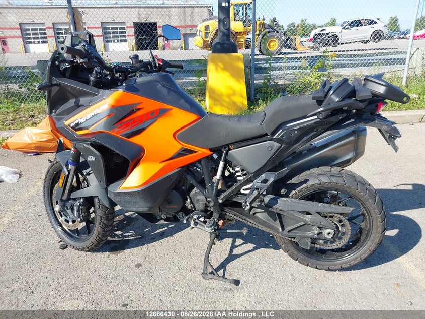 2023 KTM KTM 1290 SUPER ADVENTURE S SPORT_BIKE 2