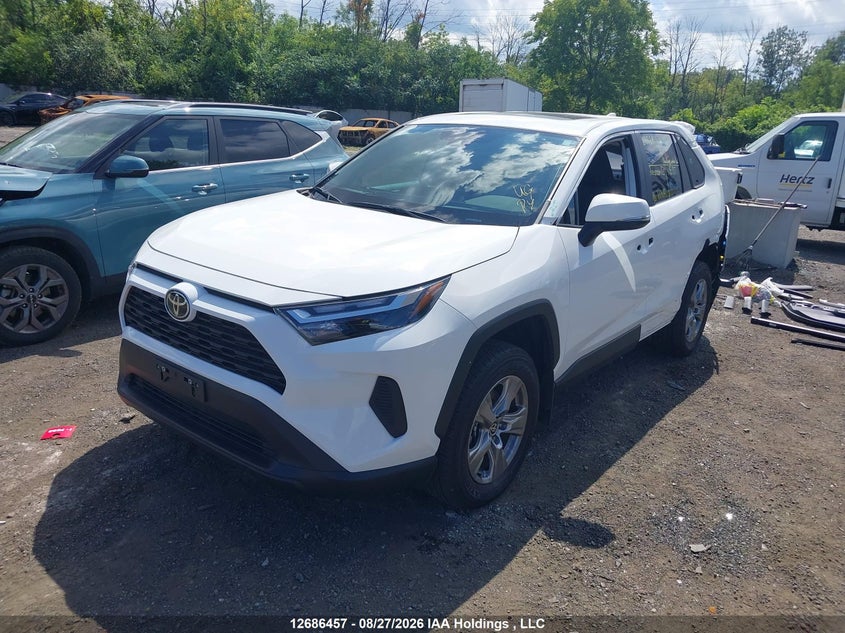 2025 Toyota Rav4, Удар сзади, IAAI, VIN 2T3RWRFV1SW273055 — фото 2
