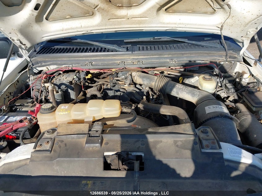 2003 FORD F250 COUPE 5.4L V-8 REGULAR , 260HP