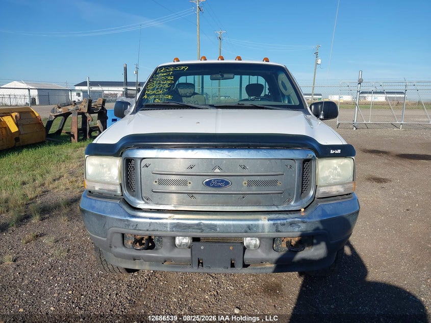 2003 FORD F250 COUPE 5.4L V-8 REGULAR , 260HP
