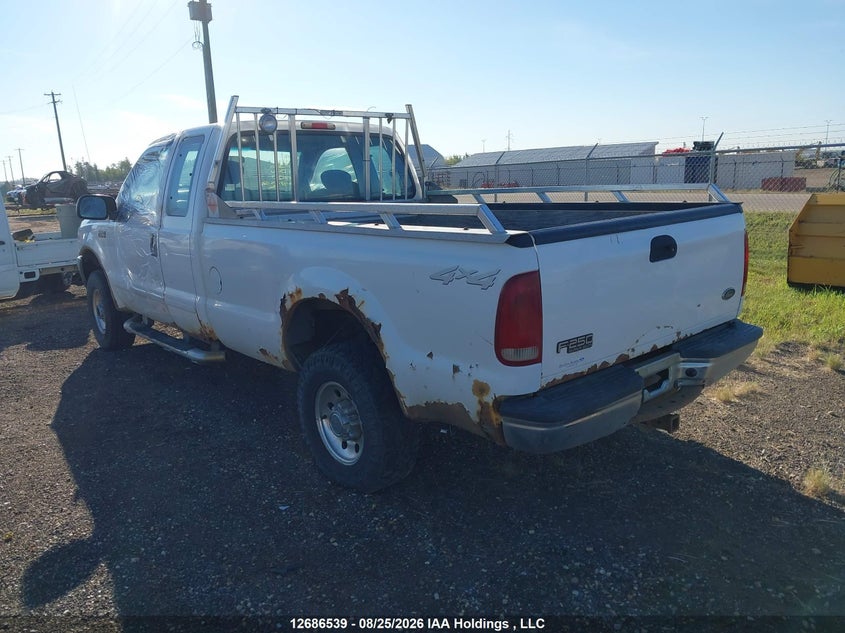 2003 FORD F250 COUPE 5.4L V-8 REGULAR , 260HP