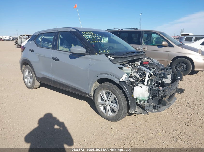 2024 Nissan Kicks S, Front, IAAI, VIN 3N1CP5BV4RL522518