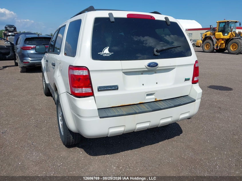 Vin: 1fmcu0dg3bka58647, lot: 3091238, ford escape xlt 20113