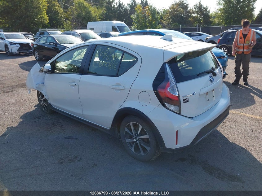 Vin: jtdkdtb31j1600656, lot: 3091268, toyota prius c 20183