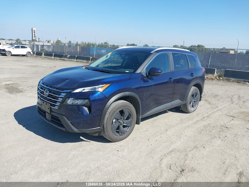 2026 Nissan Rogue, Front, IAAI, VIN JN8BT3BB3TW382255 — photo 2