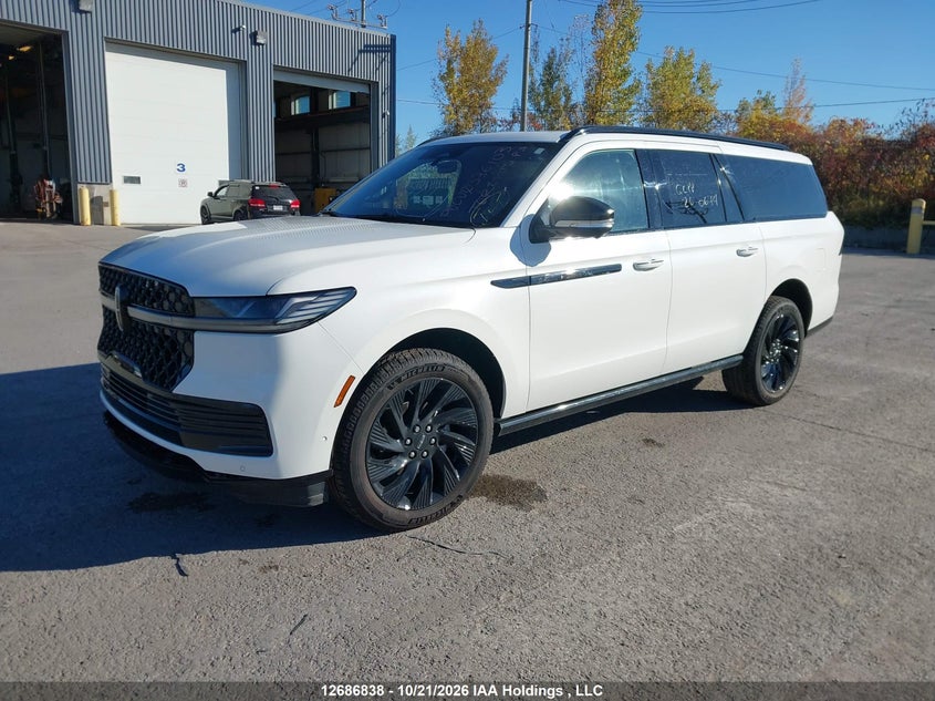 2025 Lincoln Navigator L Reserve, Theft Recovery, IAAI, VIN 5LMJJ3LG7SEL11855 — photo 2