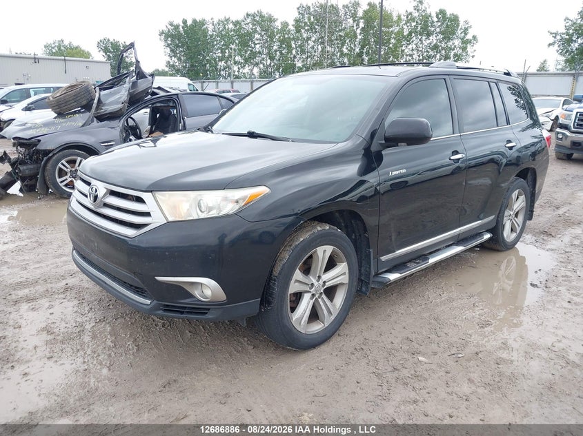 2013 Toyota Highlander, Благотворительность, IAAI, VIN 5TDDK3EH6DS177229 — фото 2
