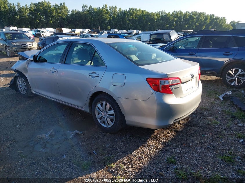 Vin: 4t1bf1fk1eu332661, lot: 3091576, toyota camry l/se/le/xle 20143