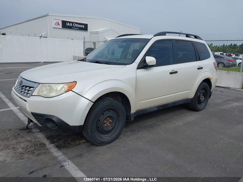 2011 Subaru Forester, Engine Fire, IAAI, VIN JF2SHCBC3BH759208 — photo 2