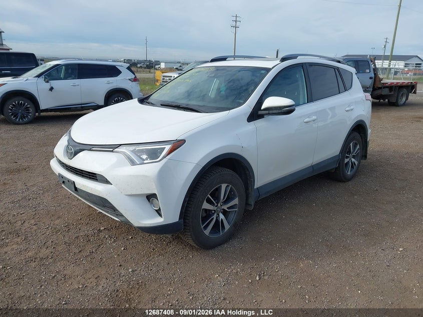 Vin: 2t3wfrev5hw340379, lot: 3091931, toyota rav4 xle 20172