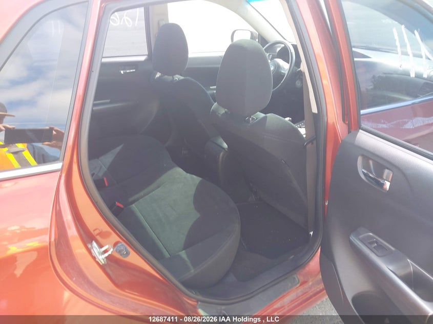 2011 SUBARU IMPREZA 2.5I PREMIUM - zdjęcie 8