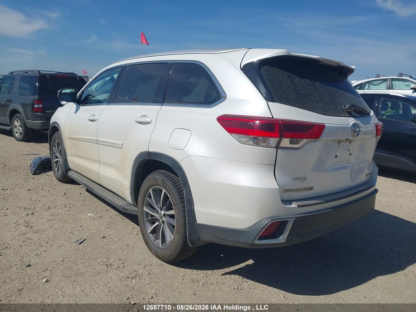 Vin: 5tdjzrfh1hs457131, lot: 3092239, toyota highlander 20173
