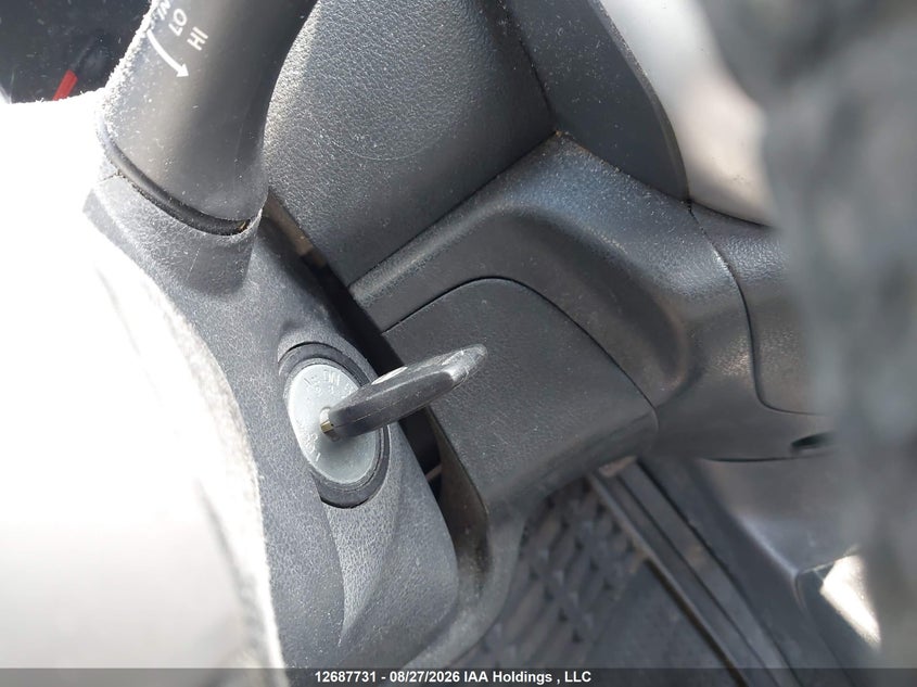 2014 NISSAN VERSA HATCHBACK 1.6L I-4 DOHC, VVT, REGULAR , 109HP