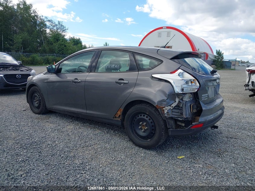Vin: 1fahp3k29cl170610, lot: 3092416, ford focus se 20123