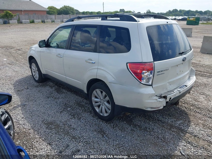 Vin: jf2shcec0dh429606, lot: 3092752, subaru forester 2.5x limited 20133