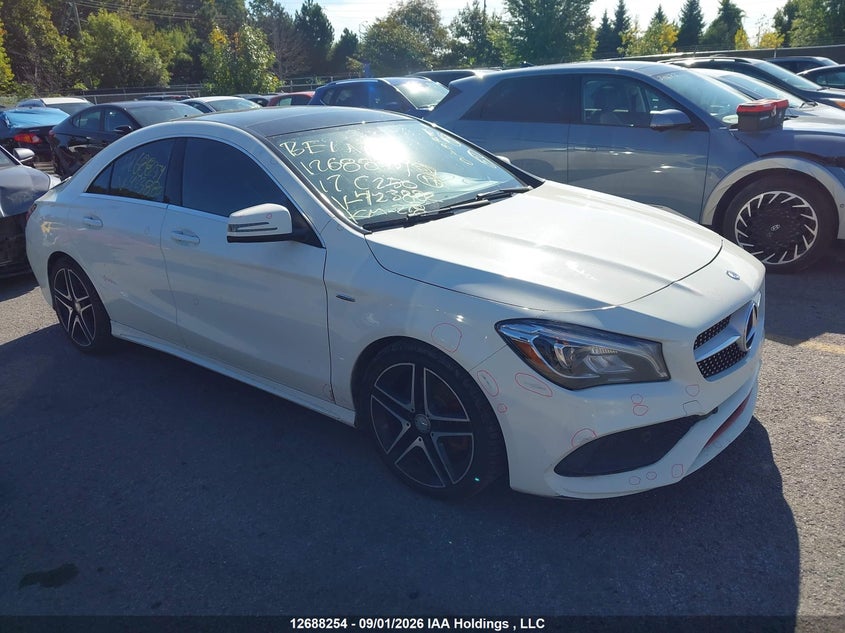 Vin: wddsj4gb2hn423882, lot: 3092832, mercedes-benz c-class 2017 img_1