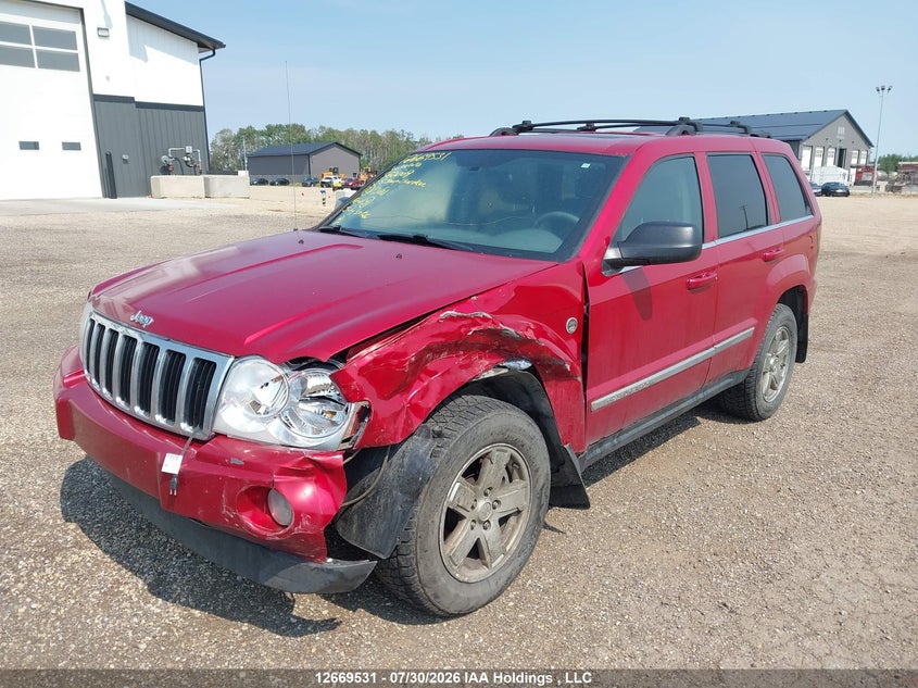 2005 Jeep Grand Cherokee Limited, Front, IAAI, VIN 1J8HR58265C562009 — photo 2