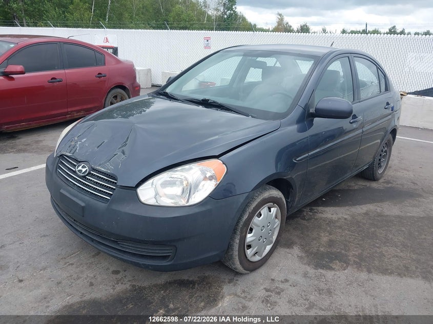 2011 Hyundai Accent Gl, Front, IAAI, VIN KMHCN4BC6BU619657 — photo 2