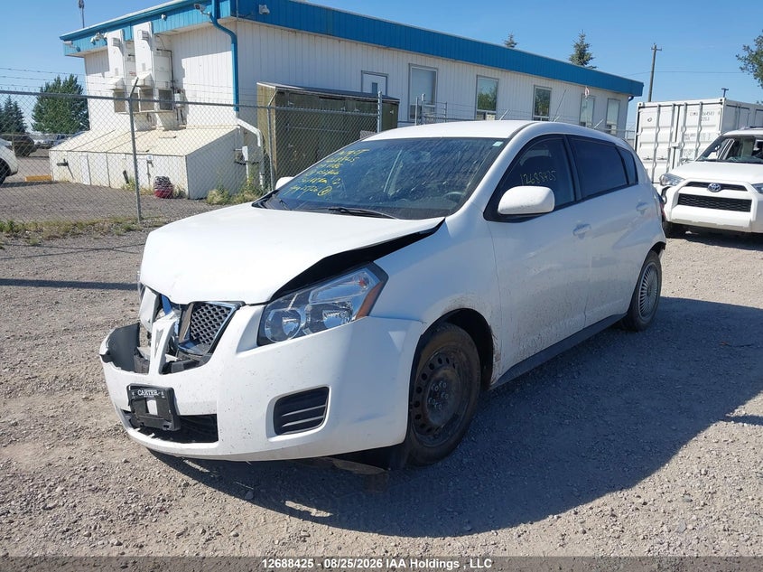 2009 Pontiac Vibe, Front, IAAI, VIN 5Y2SP67879Z432466 — photo 2